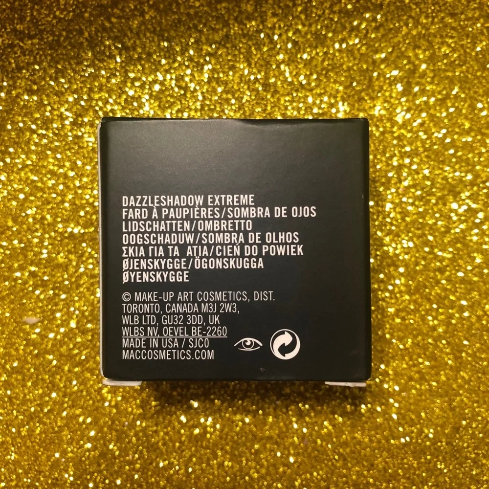 BNIB! MAC Dazzleshadow Extreme Kiss of Klimt 😘
